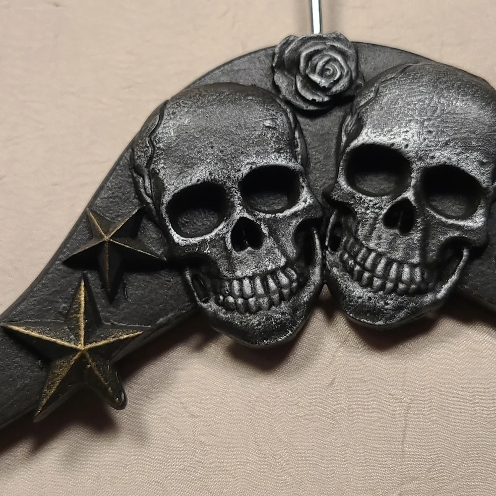 SKULL MOTORCYCLE JACKETorVEST PIRATE SKULL WOODEN CLOTHE…